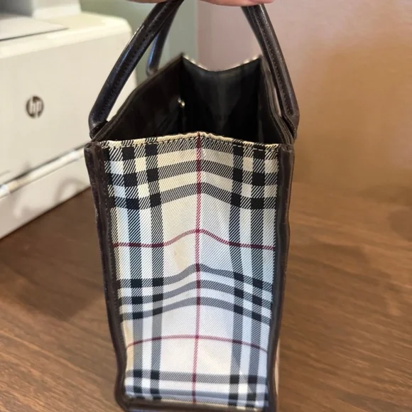 Burberry Handbag - Picture 6 of 9
